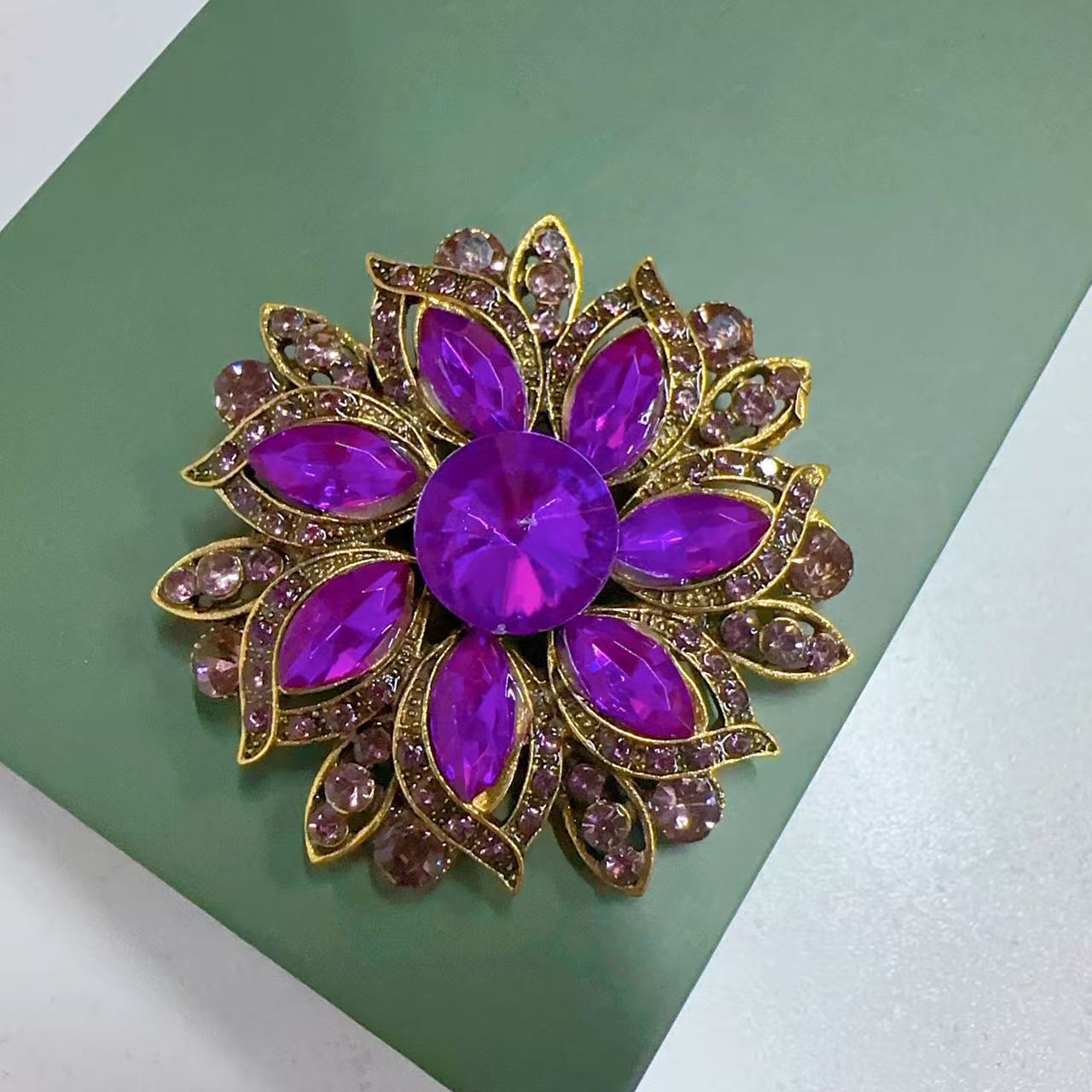 Broche de flor de cristal de v - Old Fashioned Glass avaliação e preço